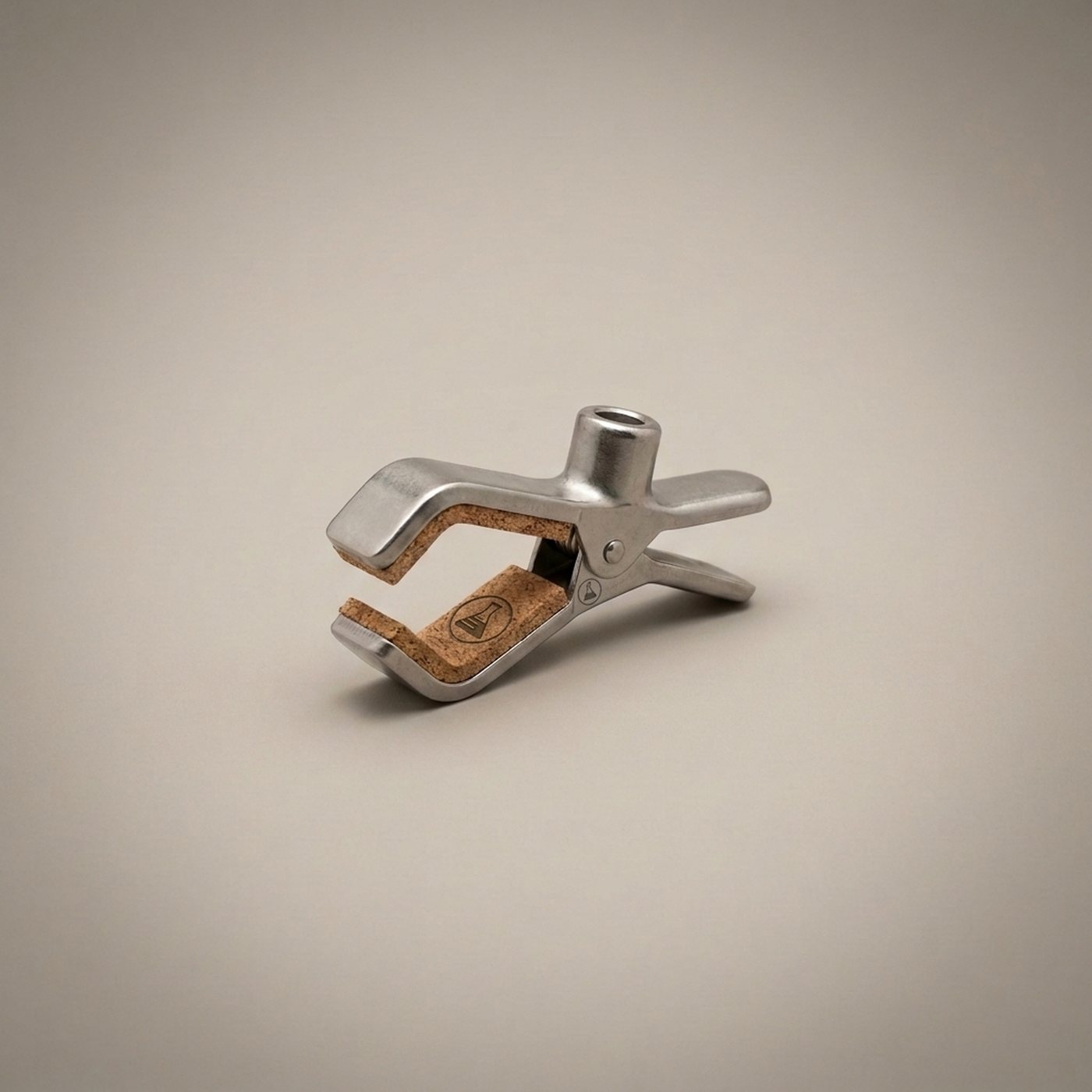 Three-Prong Clamp with Boss Head — single, steel/cork