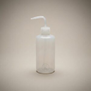 Wash Bottles, 500 mL, Vented — 5 per pack, LDPE